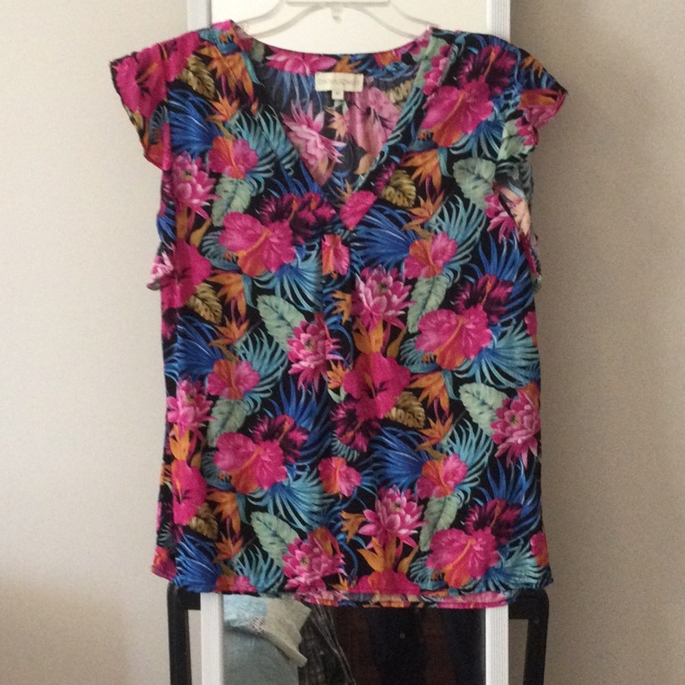 Hawaii print top